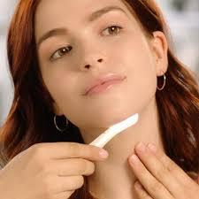 Depiladora e Esfoliador Facial Dermaplane Glo